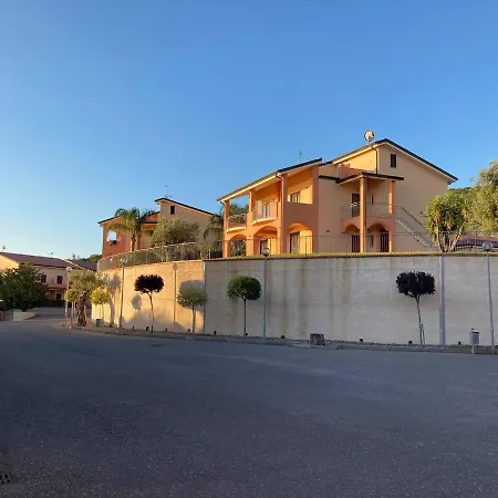 Villaggio Emerald 公寓 曼达托里乔