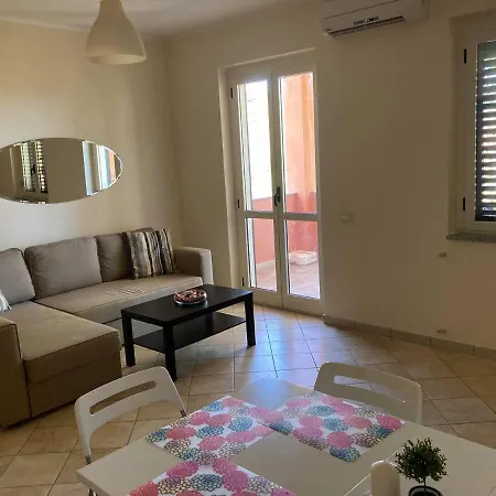 公寓 Villaggio Emerald *